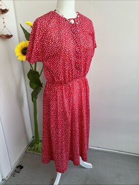 Vintage 80s Red & White Polka Dot Button Up Short Sleeve Secretary Midi Dress
